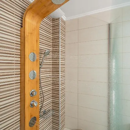 Avra Summer Living _ Private Jacuzzi _ Stepstosea * אגיה פלגיה קיתירה