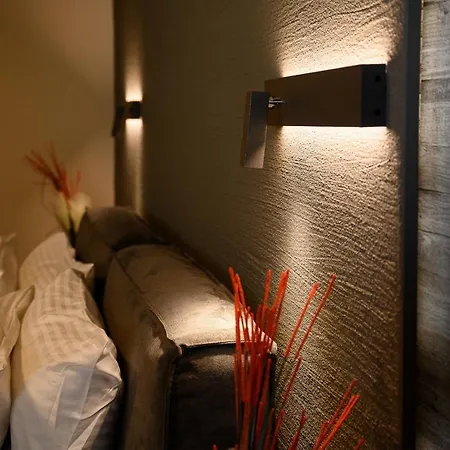 Avra Summer Living _ Private Jacuzzi _ Stepstosea דירה *
